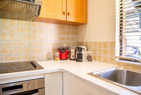 Presidential Bungalow - Accommodation Bookings 1