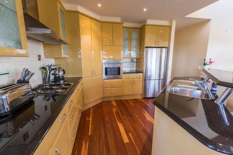 Aqua Vista A Stroll To Paynesville Forshore - Accommodation Bookings 4