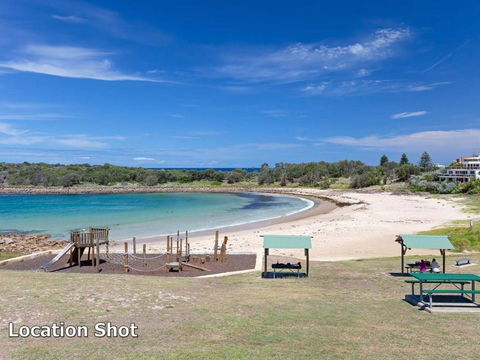 Ultimate Beach House 19a Graham Street Views Peace & Quiet - Accommodation Bookings 1