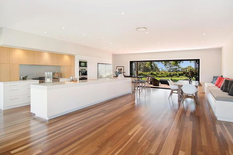 Ferncrest Fernleigh WiFi Air Conditioning - Accommodation Bookings 6