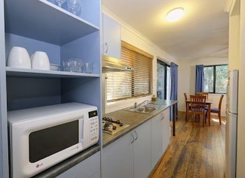 Tiona Palms Holiday Park - Accommodation Bookings 4