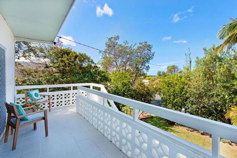 Salt Breeze - Accommodation Bookings 1