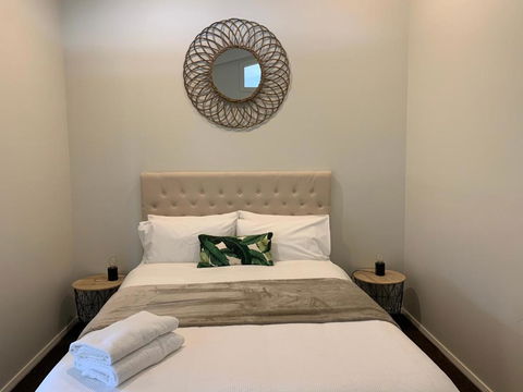 Mortimers Wines The Canopy Loft - Accommodation Bookings 3