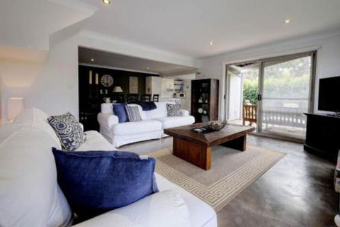 AtTHE COVE - Accommodation Bookings 0