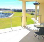 Island Waterfront Getaway WiFi - Accommodation Bookings