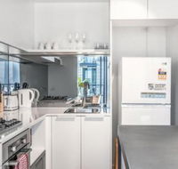 King Street Bowen Hills Apt by SLife - Accommodation Bookings