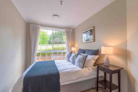 Luxurious Home On 5 Acres Close To CBD Sleeps 18 - Accommodation Bookings 6