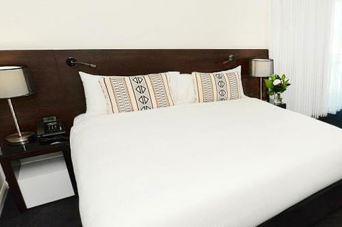 Apartments At 79 Goondoon - Accommodation Bookings 2