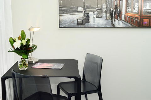 Apartments At 79 Goondoon - Accommodation Bookings 1
