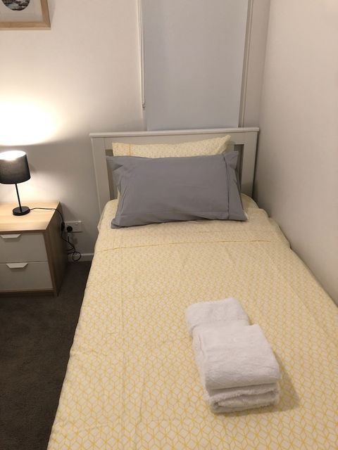 Apple House Tarneit North - Accommodation Bookings 1