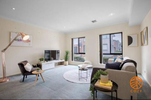 98tullamarine6mins Airportholiday House - Accommodation Bookings 1