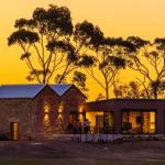 Hutton Vale Farm JHA Stone Cellar - Accommodation Bookings 0