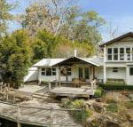 Equanimity Beautiful character filled house - Accommodation Bookings