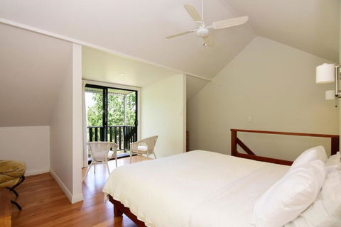 Cloudsong Chalet 4 Close To The Village Centre! - Accommodation Bookings 1