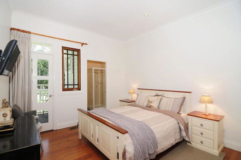 Rivermist Luxury 6 Bedrooms & 6 Bathrooms! - Accommodation Bookings 2
