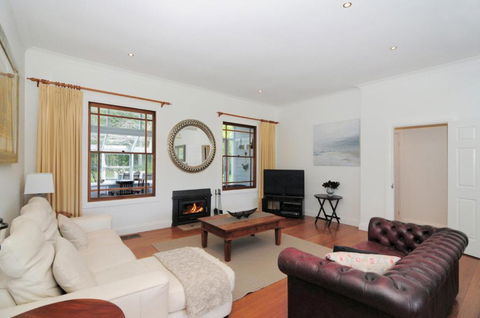 Rivermist Luxury 6 Bedrooms & 6 Bathrooms! - Accommodation Bookings 5