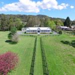 Rivermist Luxury 6 Bedrooms & 6 Bathrooms! - Accommodation Bookings 0