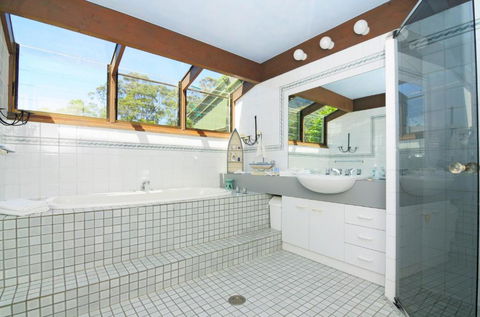 Yeola Lush Location With River Access! - Accommodation Bookings 2