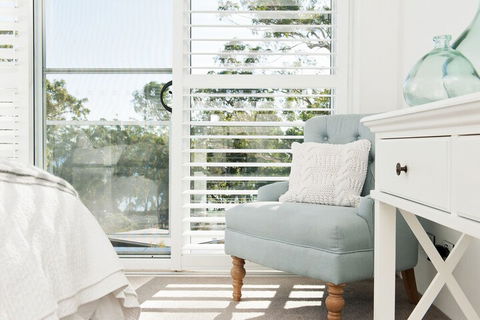 Arabella Stylish Seaside Sanctuary With Views - Accommodation Bookings 1