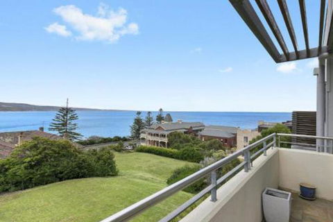 POINT GREY APARTMENT ONE VIEWPOINT - Accommodation Bookings 7