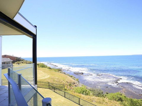 Albatross Whale Watch From The House - Accommodation Bookings 3