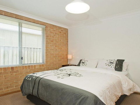 Beachfront Pool House Absolute Beachfront - Accommodation Bookings 3