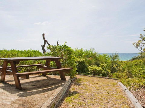 Beachfront Pool House Absolute Beachfront - Accommodation Bookings 1