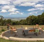 Captains Lookout elevated ocean views rural stay - Accommodation Bookings