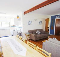 Culburra Sea Stay beach  shop an easy walk - Accommodation Bookings