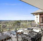 Kilburn views as far as the eyes can see - Accommodation Bookings