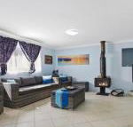 The Burra Break 3 minute walk to beach access - Accommodation Bookings