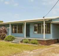 Tea Tree Cottage great yard for pets  kids - Accommodation Bookings