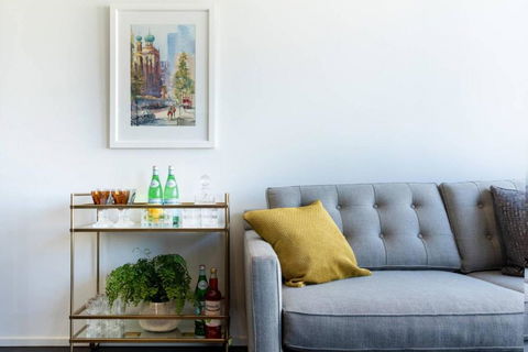 Oliver Stylish City Views Near Graffiti Laneways - Accommodation Bookings 1