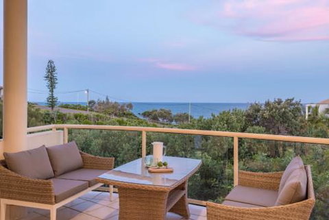 Penthouse Luxe Sunrise Beach - Accommodation Bookings 6