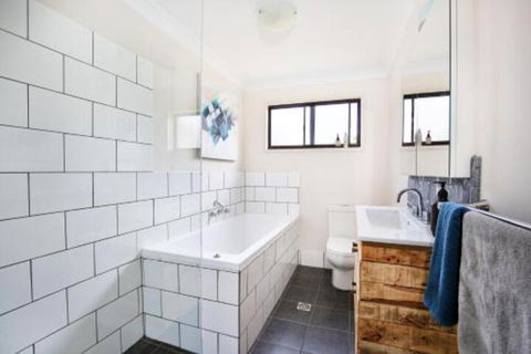 Aloha Pet & Family Friendly 10 Min Walk To Beach - Accommodation Bookings 2
