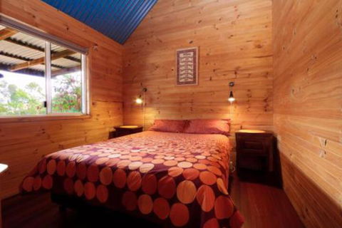 Sunnyhurst Chalets Rural Stay - Accommodation Bookings 4