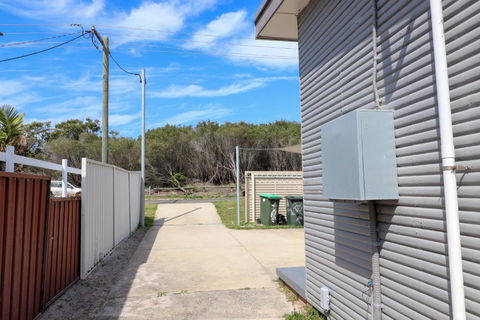 The Beach Shack - Accommodation Bookings 3