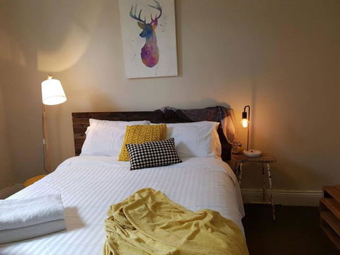 Cute Cottage On Byng Walk To Town & Pet Friendly - Accommodation Bookings 6