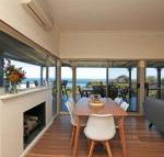 BAY VIEWS on MANNA DROMANA - Accommodation Bookings