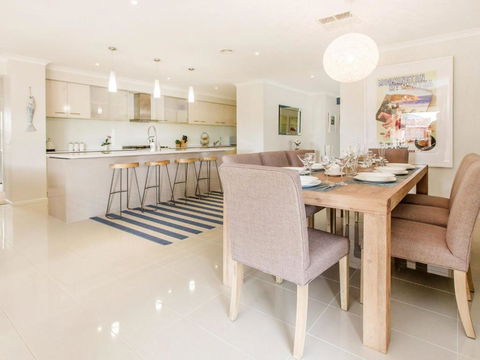MALIBU SAFETY BEACH - Accommodation Bookings 5