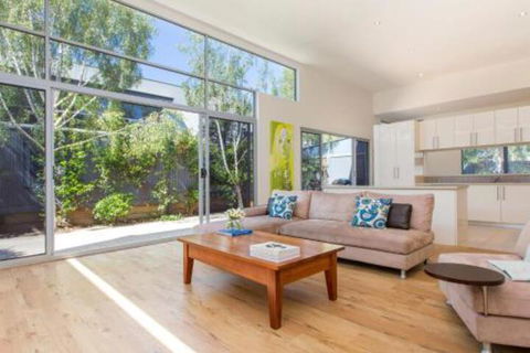 PALM COURT RETREAT MORNINGTON - Accommodation Bookings 5