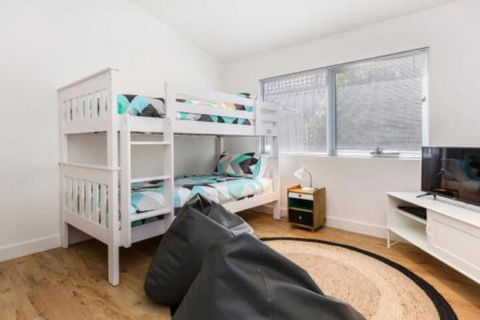 PALM COURT RETREAT MORNINGTON - Accommodation Bookings 3