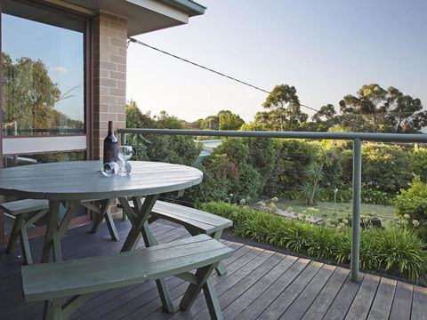 ROANJOKA DROMANA.... - Accommodation Bookings 5