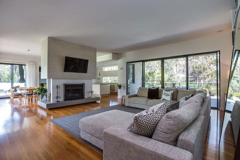 Kalina Retreat Tennis & Pool - Accommodation Bookings 4