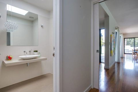 Kalina Retreat Tennis & Pool - Accommodation Bookings 2