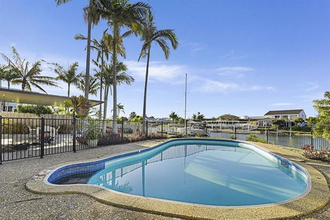 CANAL HOME NEAR MOOLOOLABA Kooringal - Accommodation Bookings 6