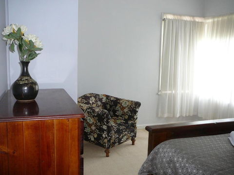 BEACHPOINT COTTAGE - Accommodation Bookings 6