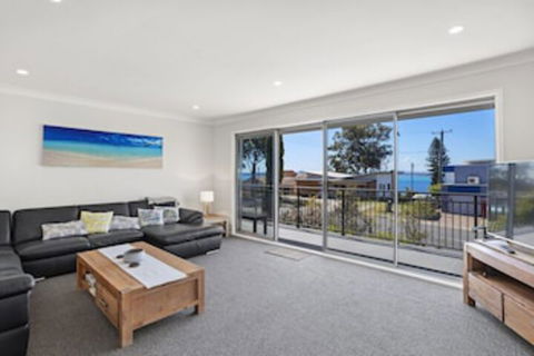 Government Road 65 - Accommodation Bookings 0