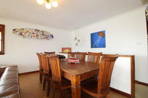 Amzaz 15 Korogora Street - Accommodation Bookings 4