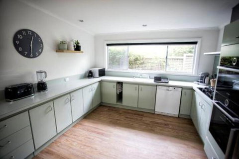 LONSDALE On GLANEUSE - Accommodation Bookings 2